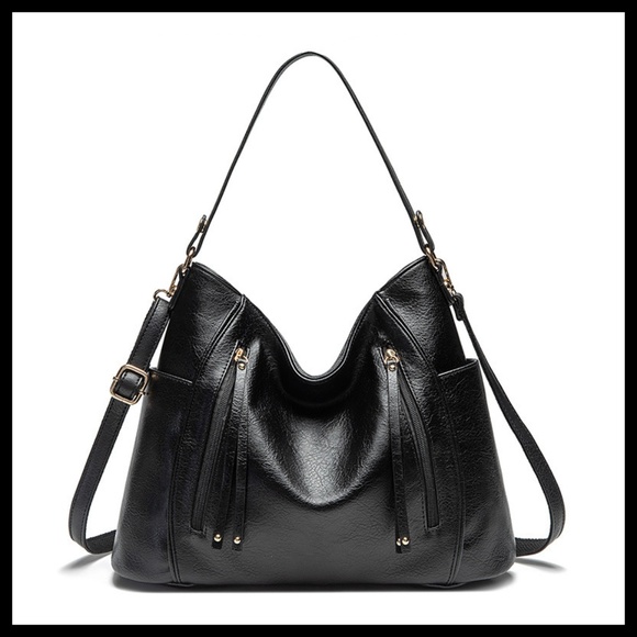 NEW LISBON Hobo Crossbody